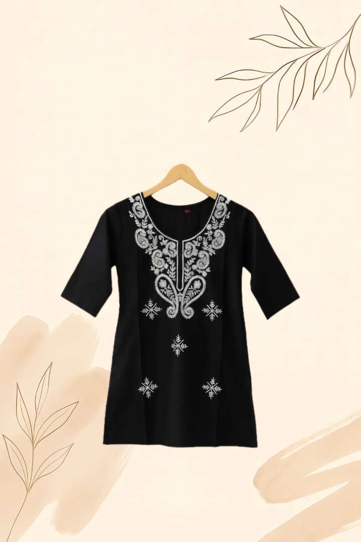 Chander Weaves